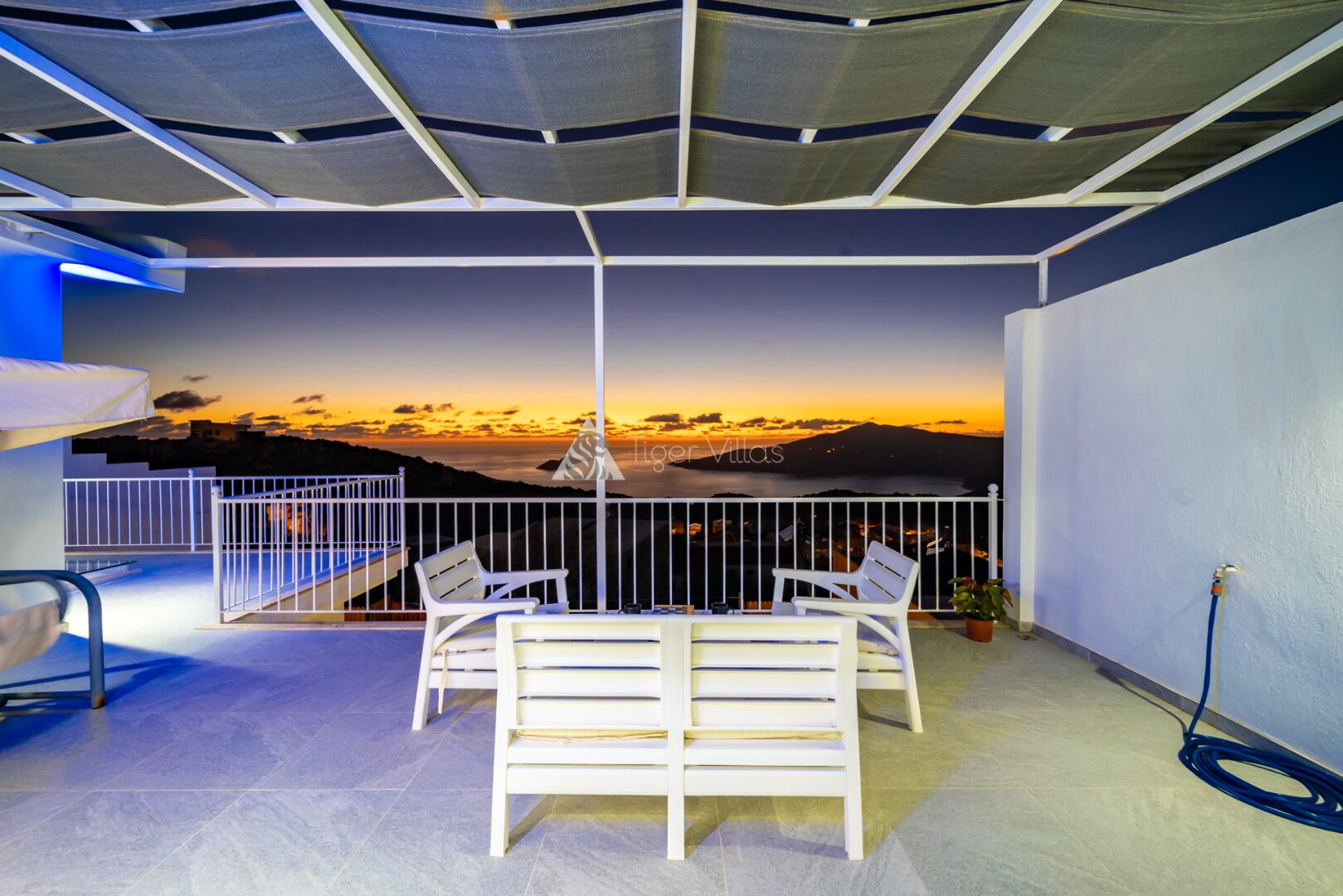 Villa Glorya — 53