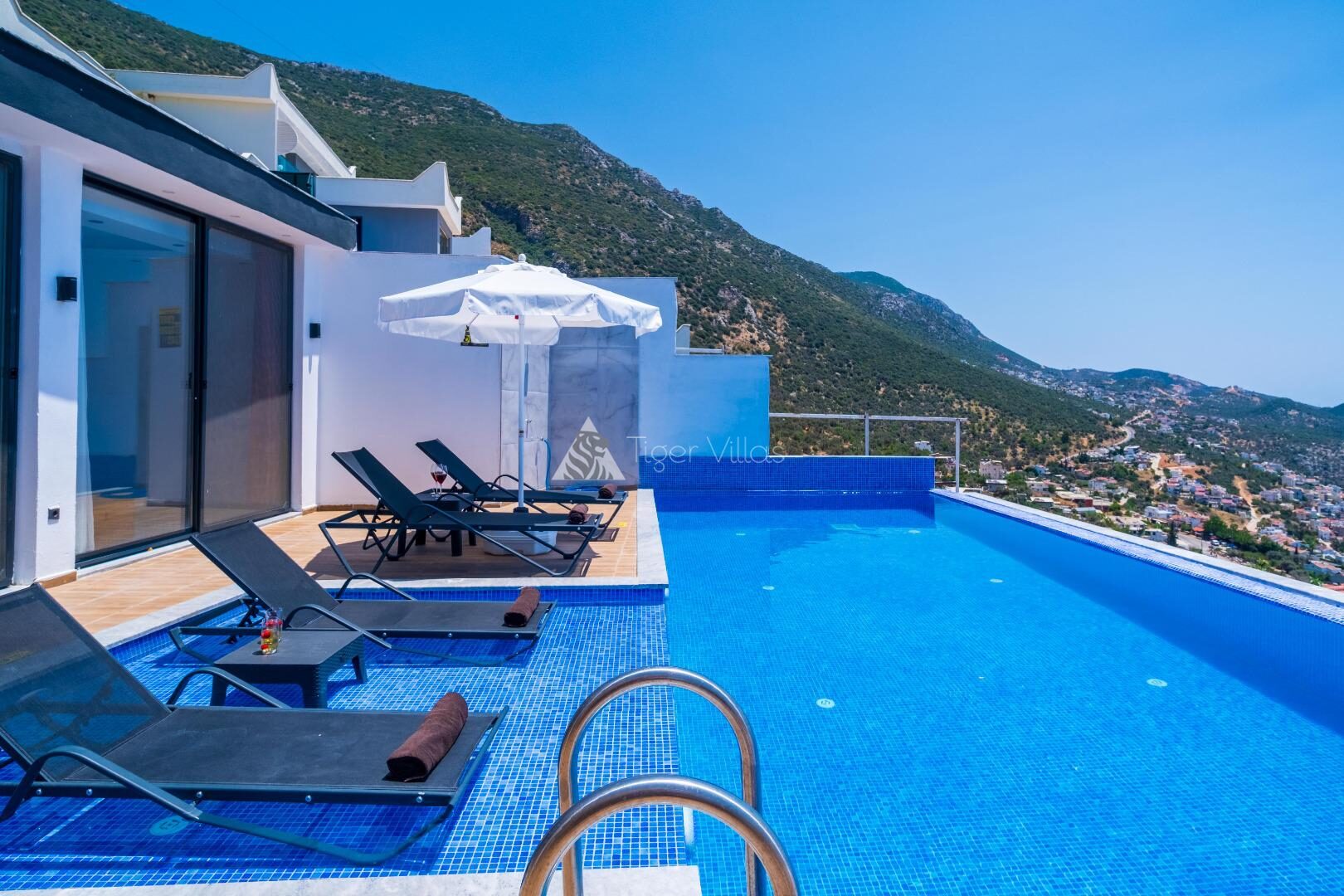 Villa Meri — 23