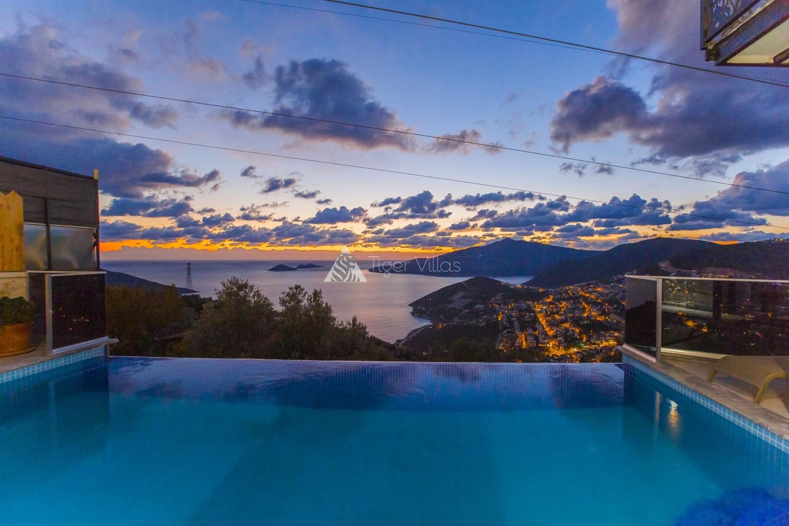 Villa Blue Vista — 2