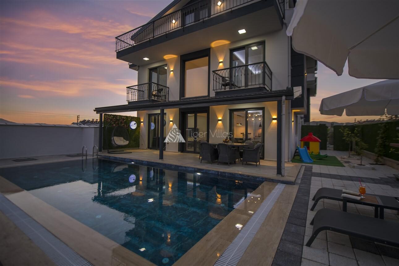 Villa Malibu — 4