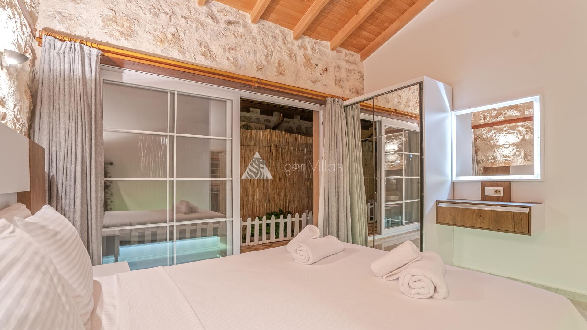 Villa Carya Famm 2 — 34