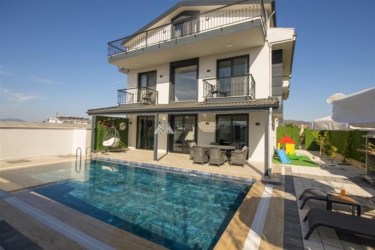 Villa Malibu — 15