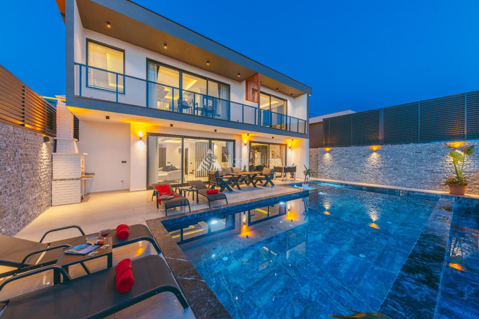 Villa Xanadu — 4