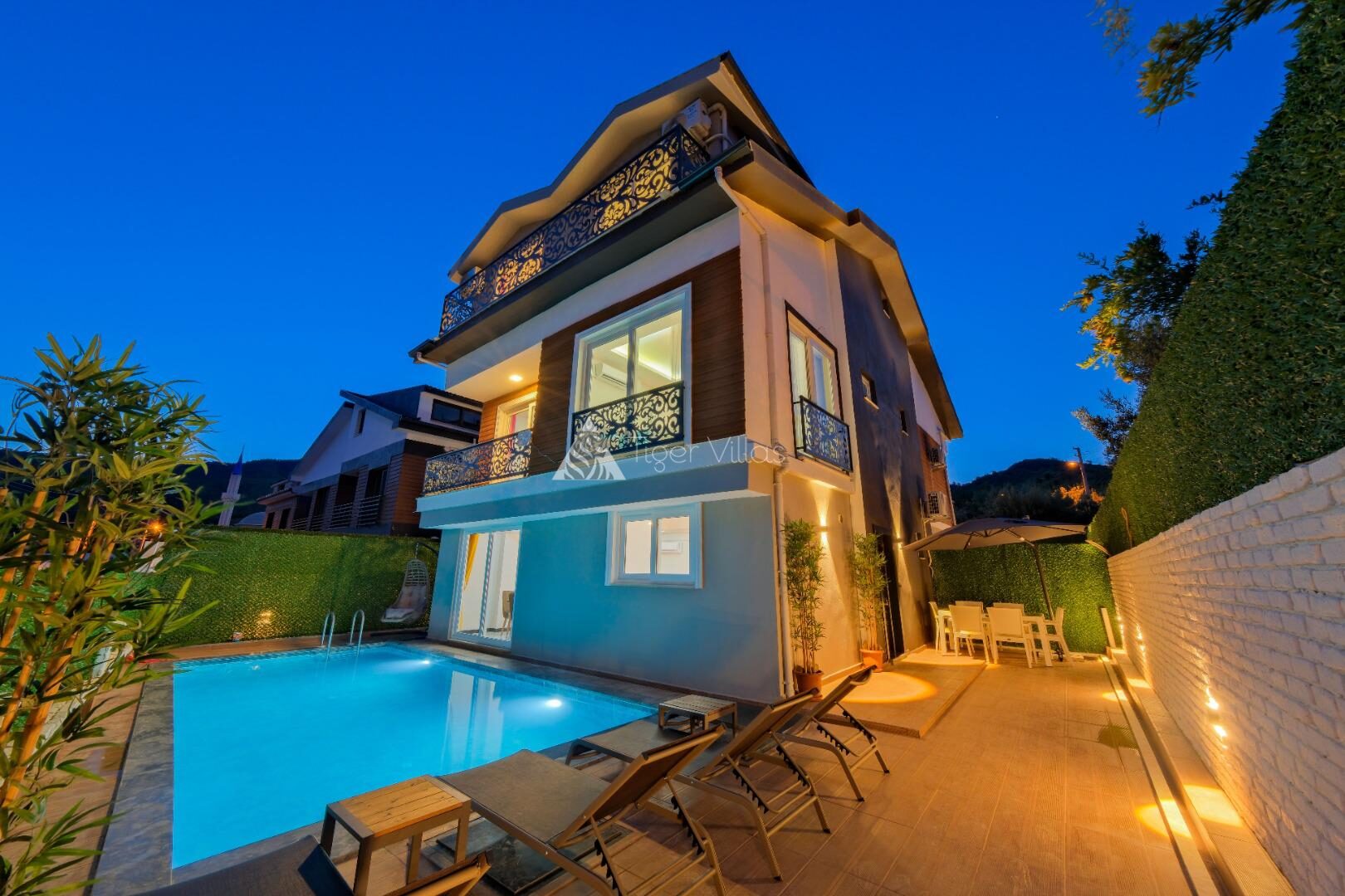 Villa Halis — 40