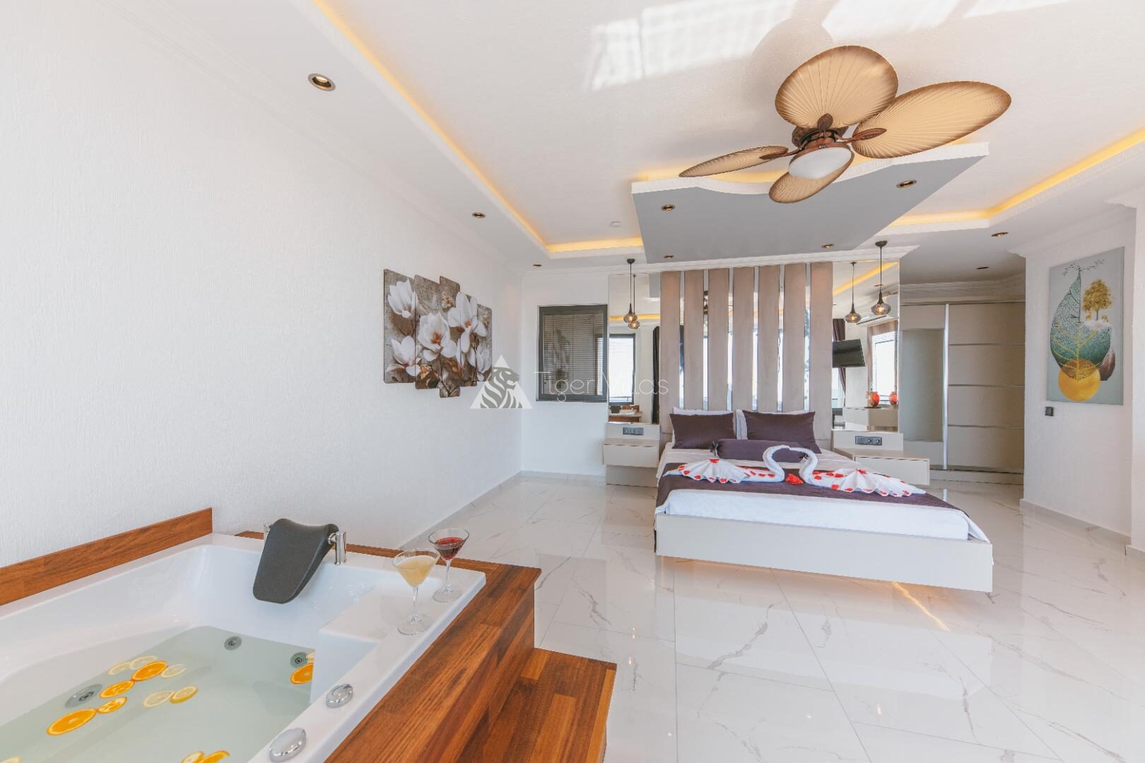 Villa Xanadu — 65