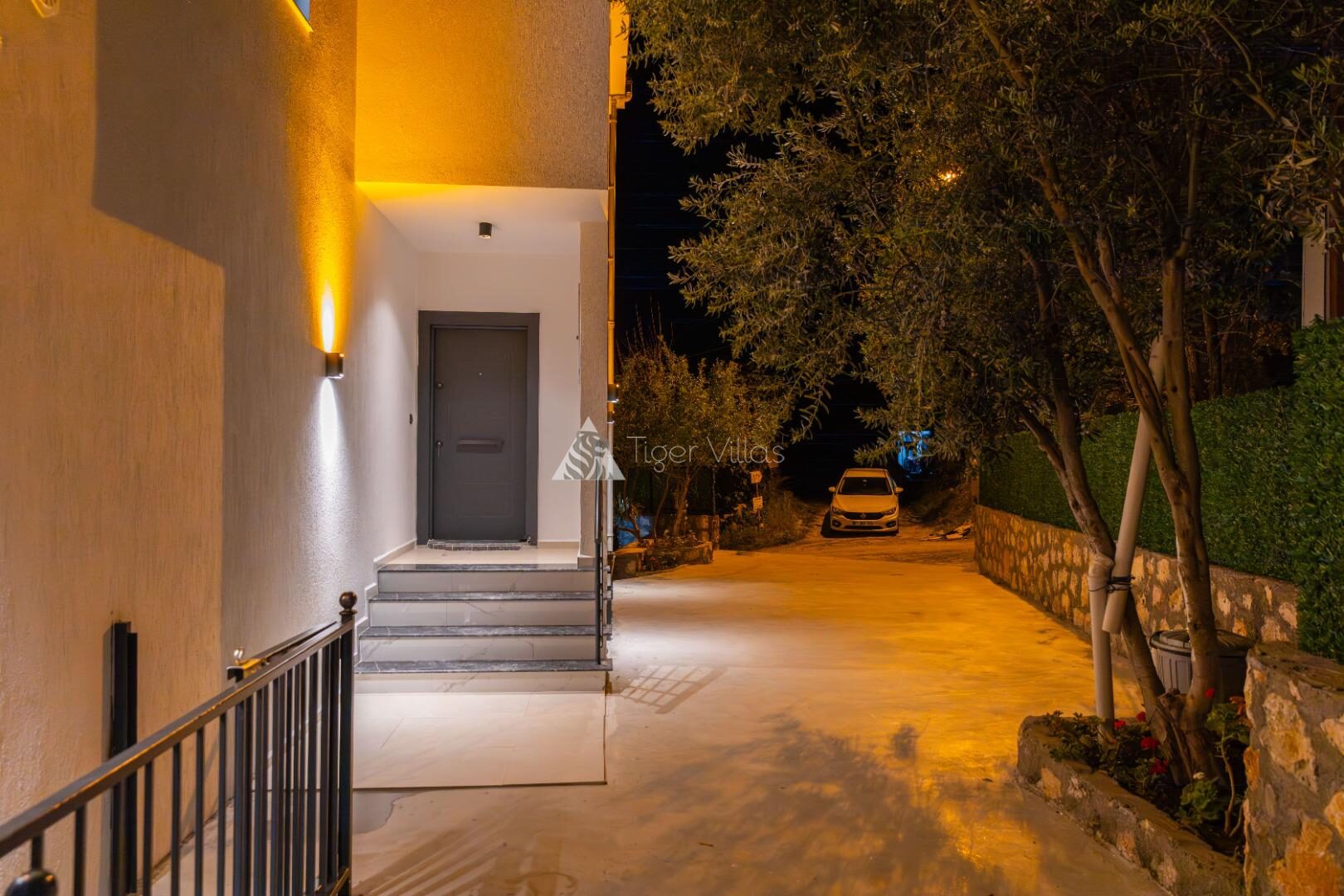 Villa Xanadu — 83