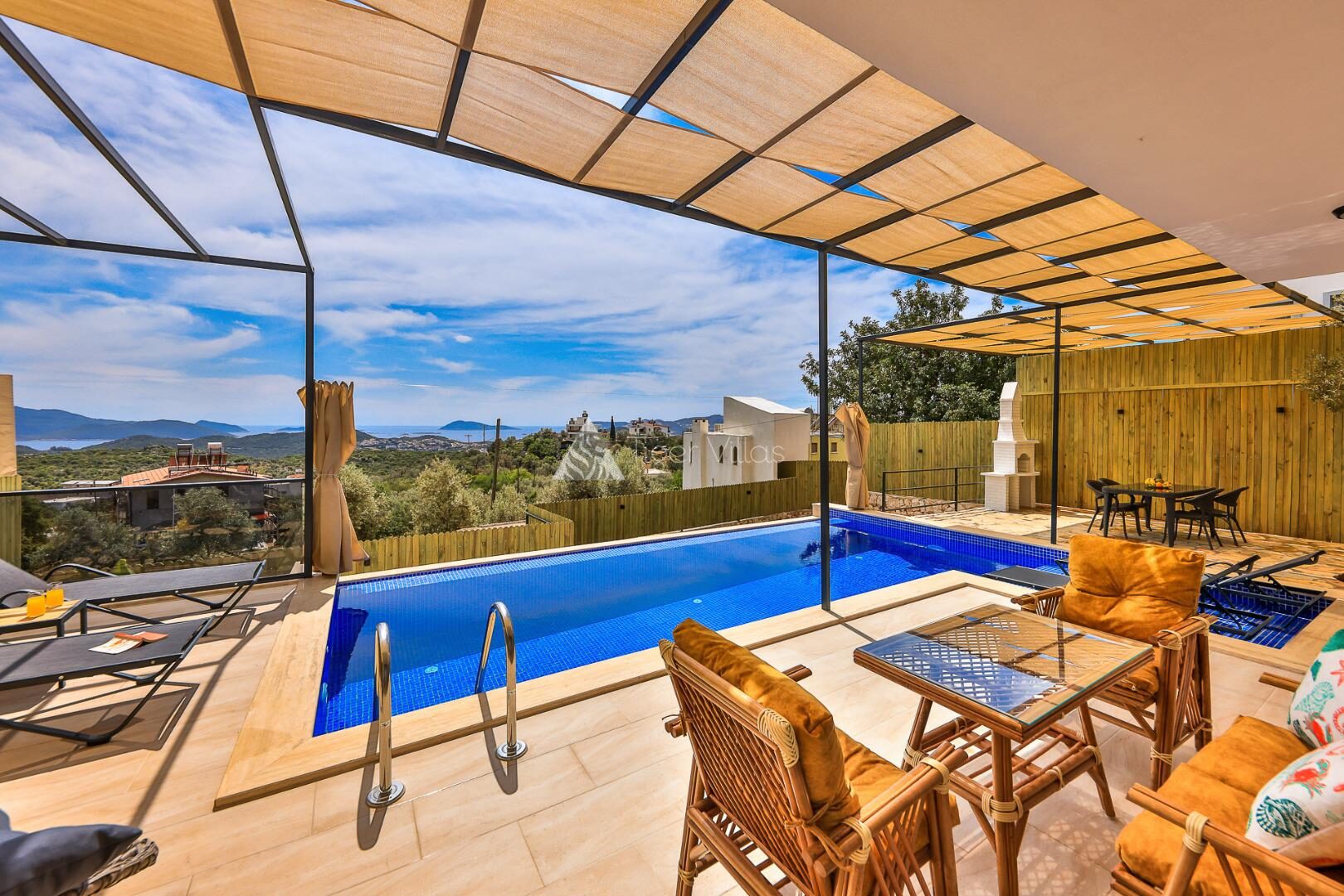 Villa Albedo Blue — 10