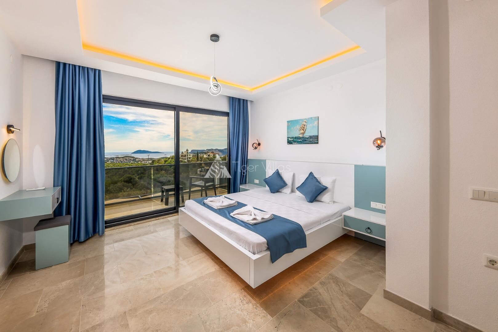 Villa Albedo Blue — 35