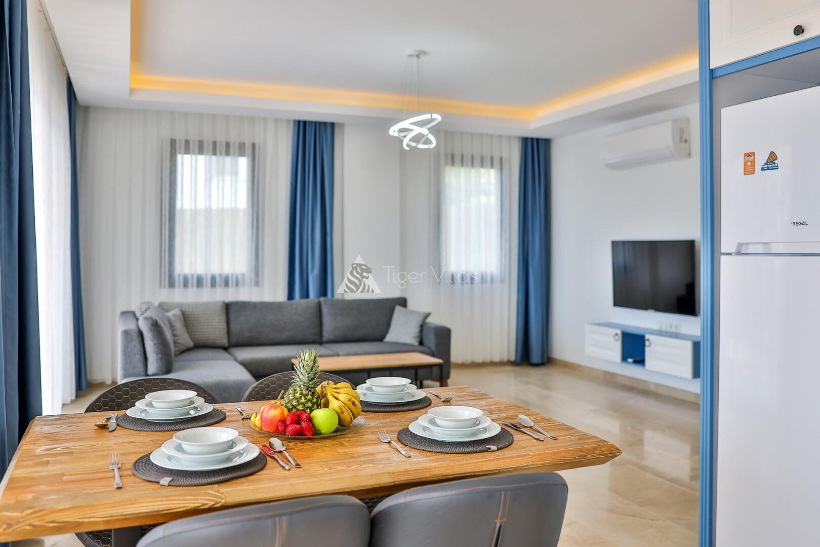 Villa Albedo Blue — 66