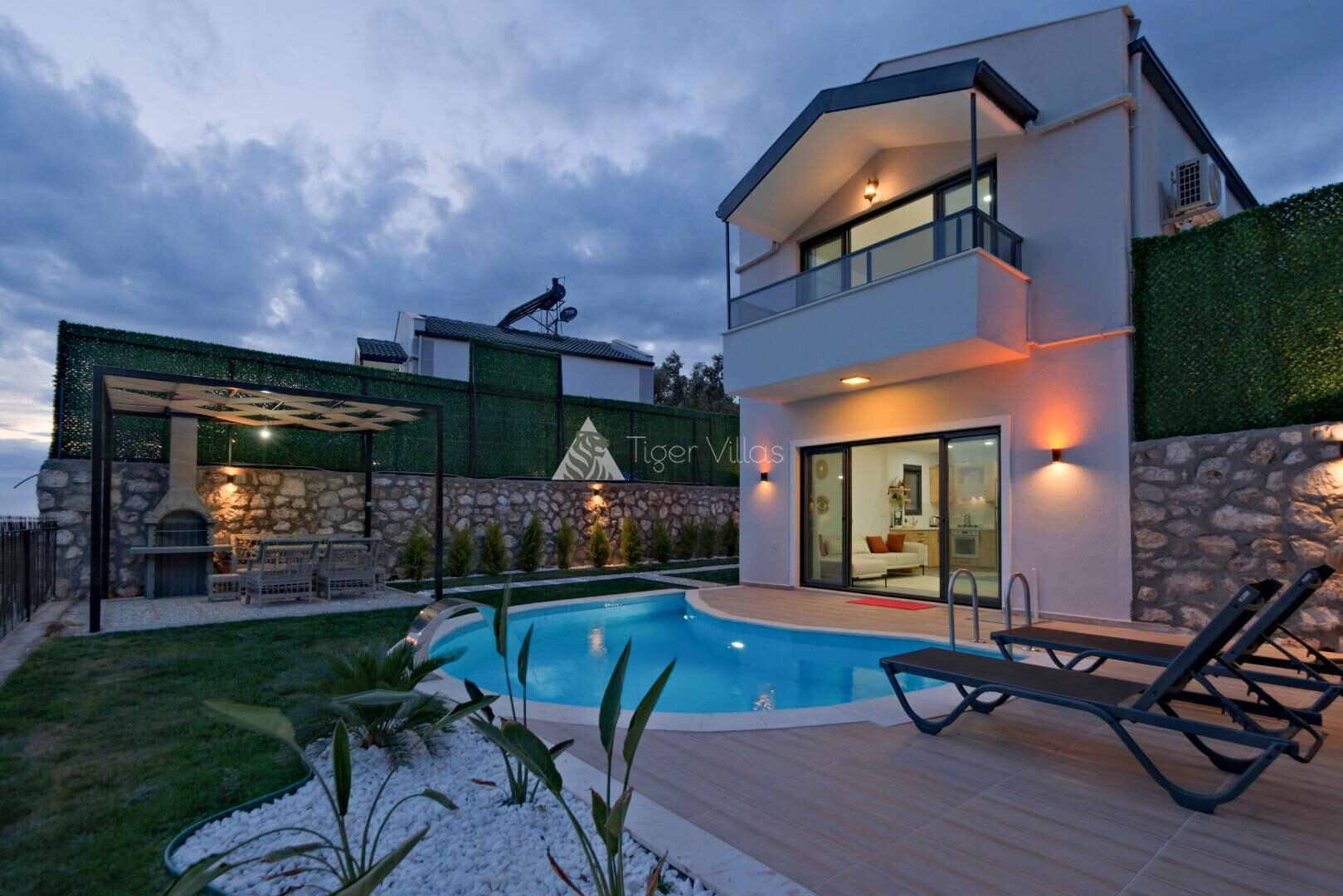 Villa Luna — 3