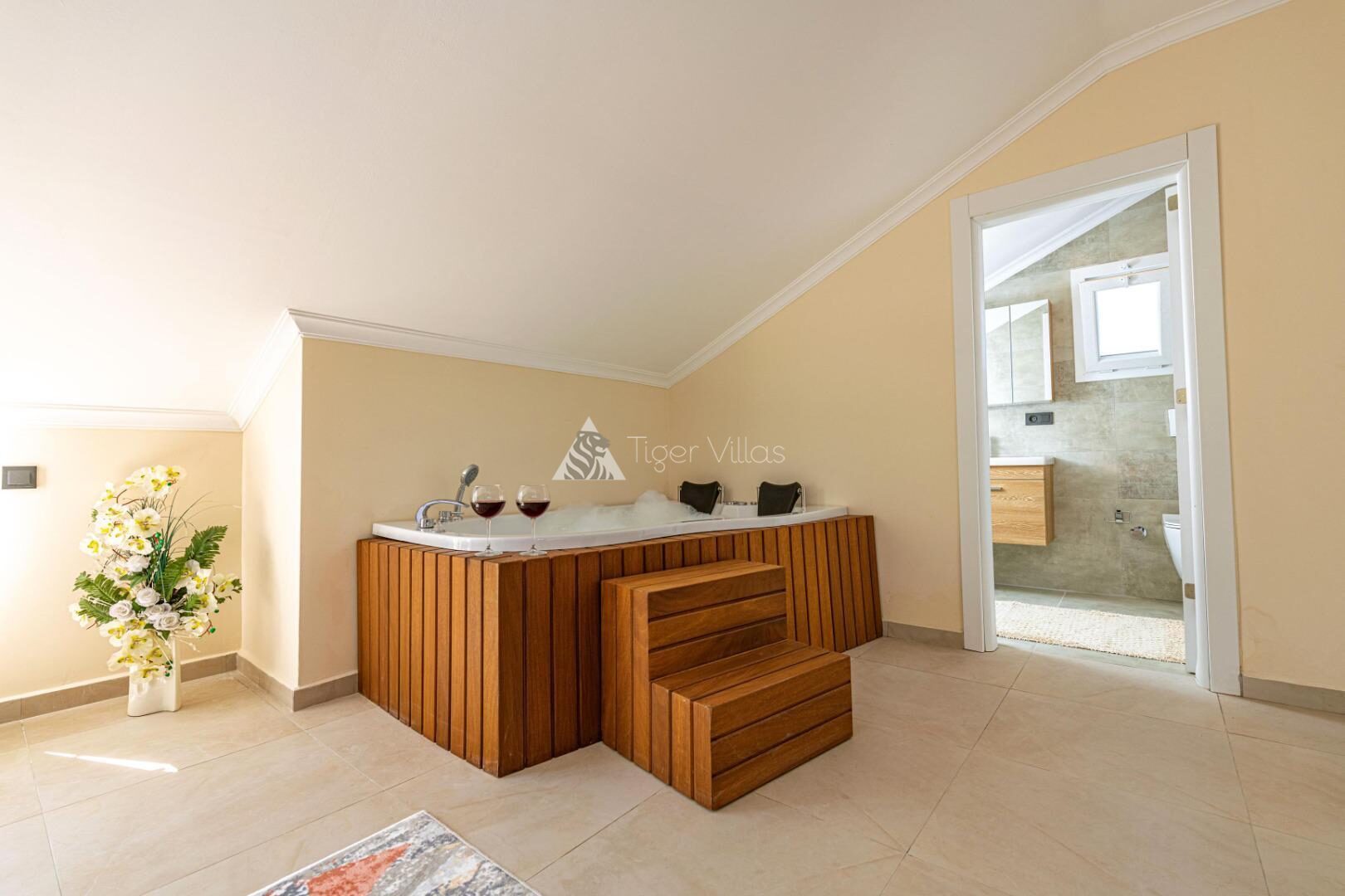 Villa Cappucino — 22