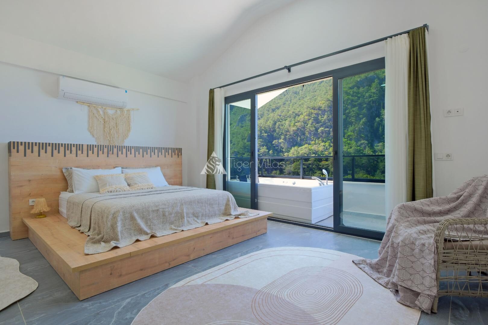 Villa Luna — 36