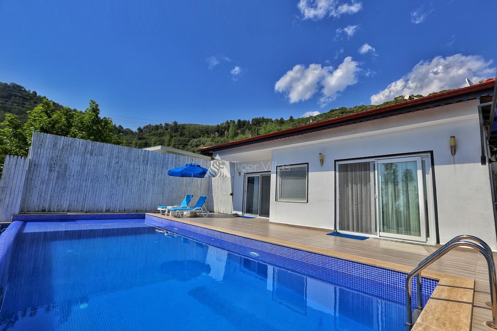 Villa Pierre 2 — 2