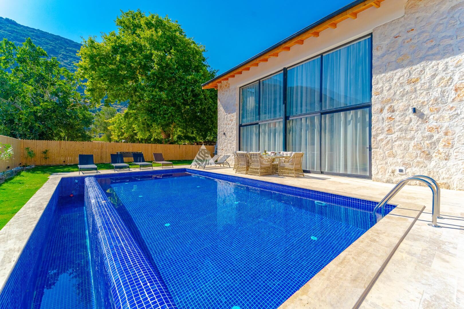 Villa Orion Bezirgan — 9