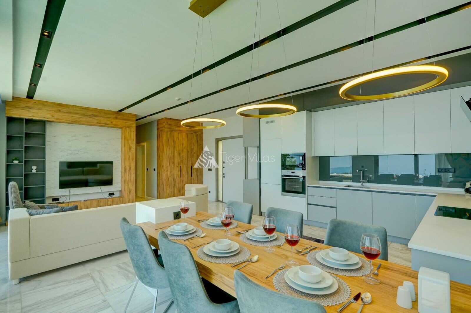 Villa Earth 7 — 12