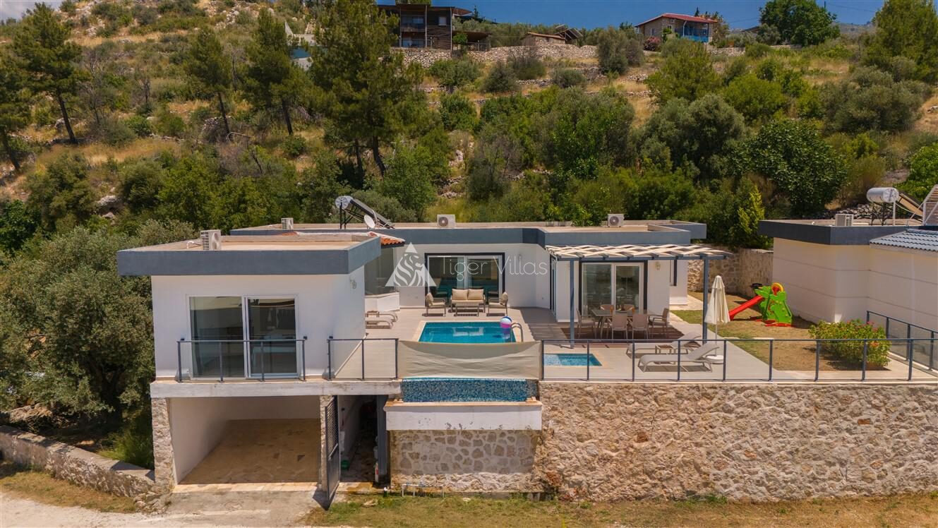 Villa Sydney — 36