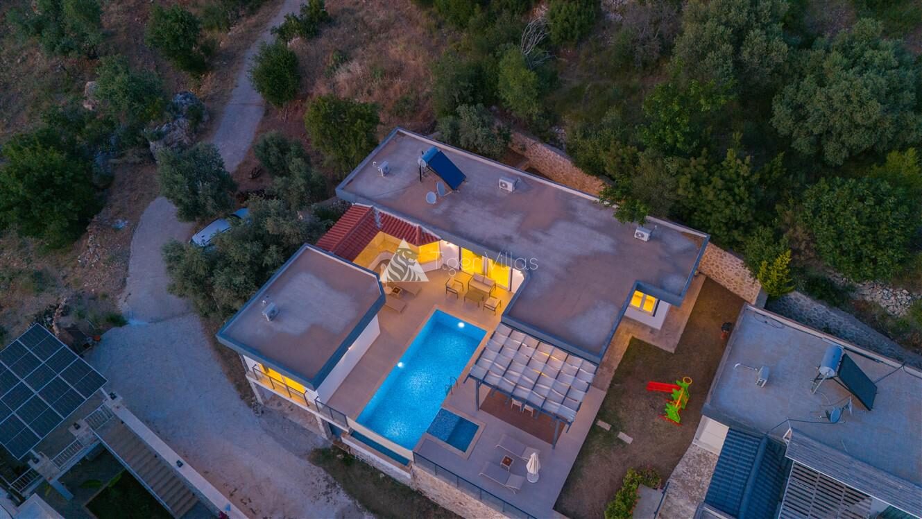 Villa Sydney — 44