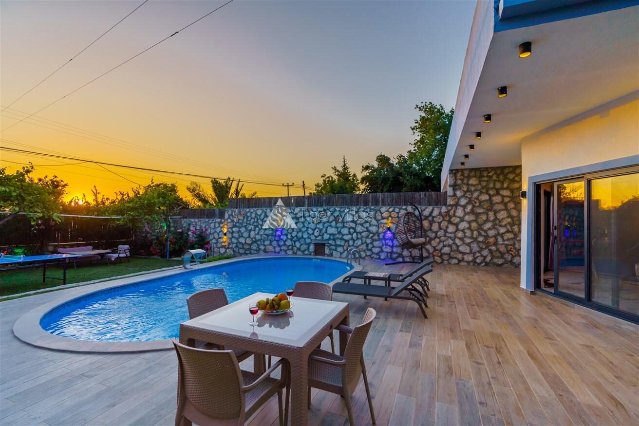 Villa Yek — 14