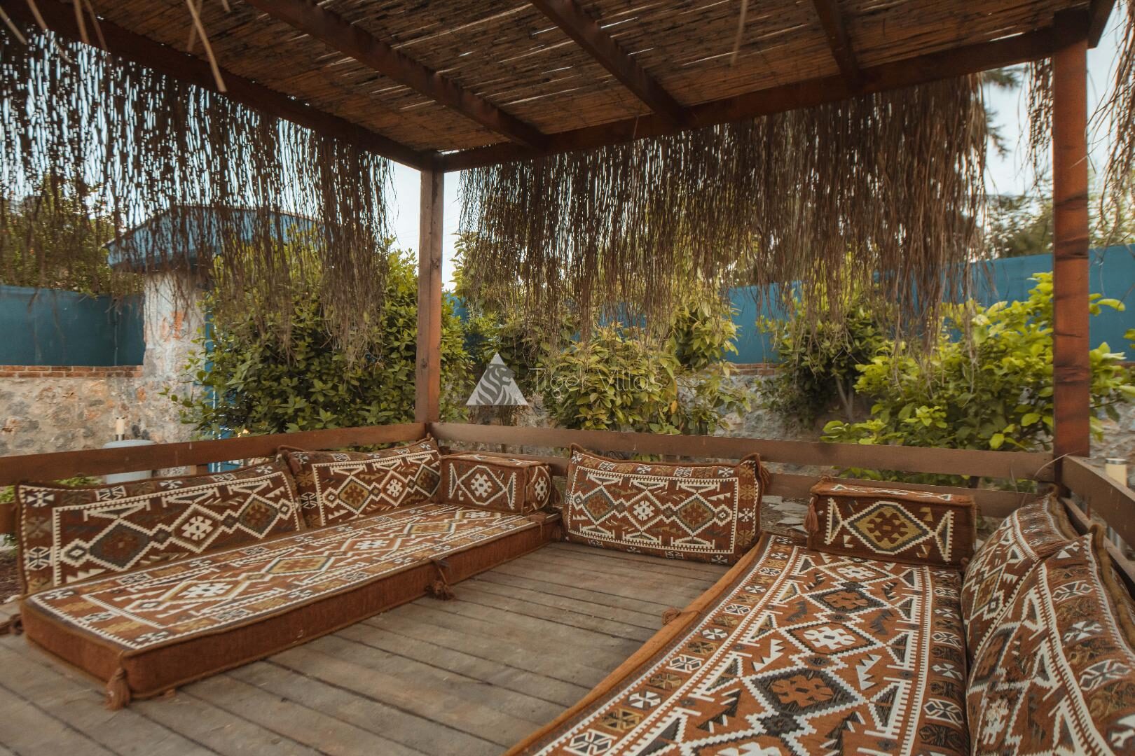 Villa Devina — 12