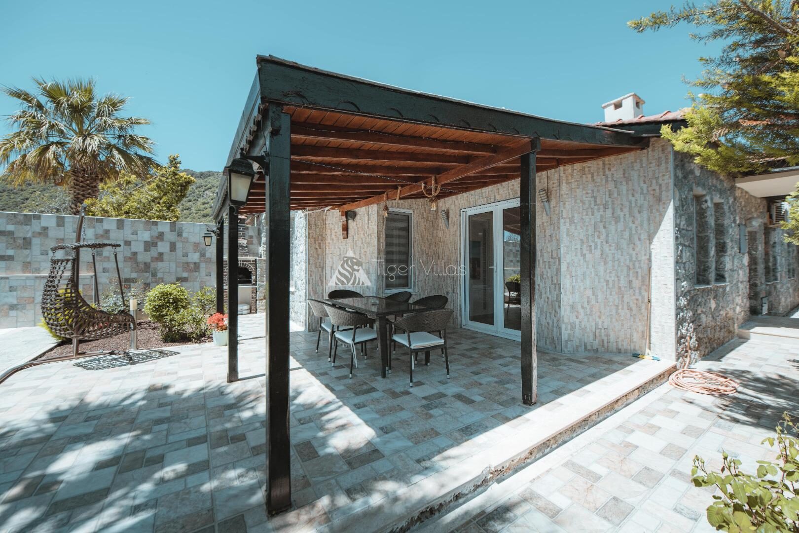 Villa Devina — 14
