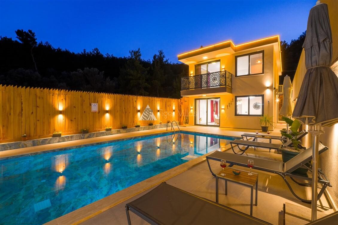 Villa Maria 2 — 4