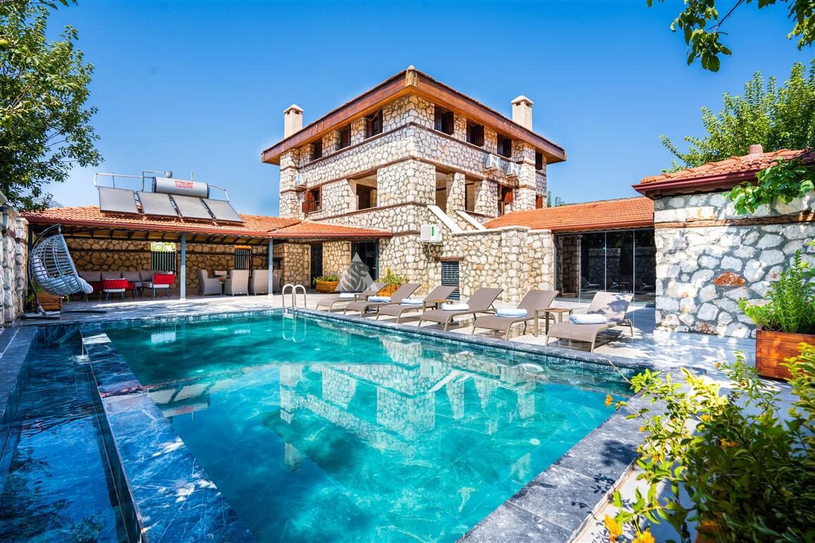 Villa Şah Bezirgan — 2