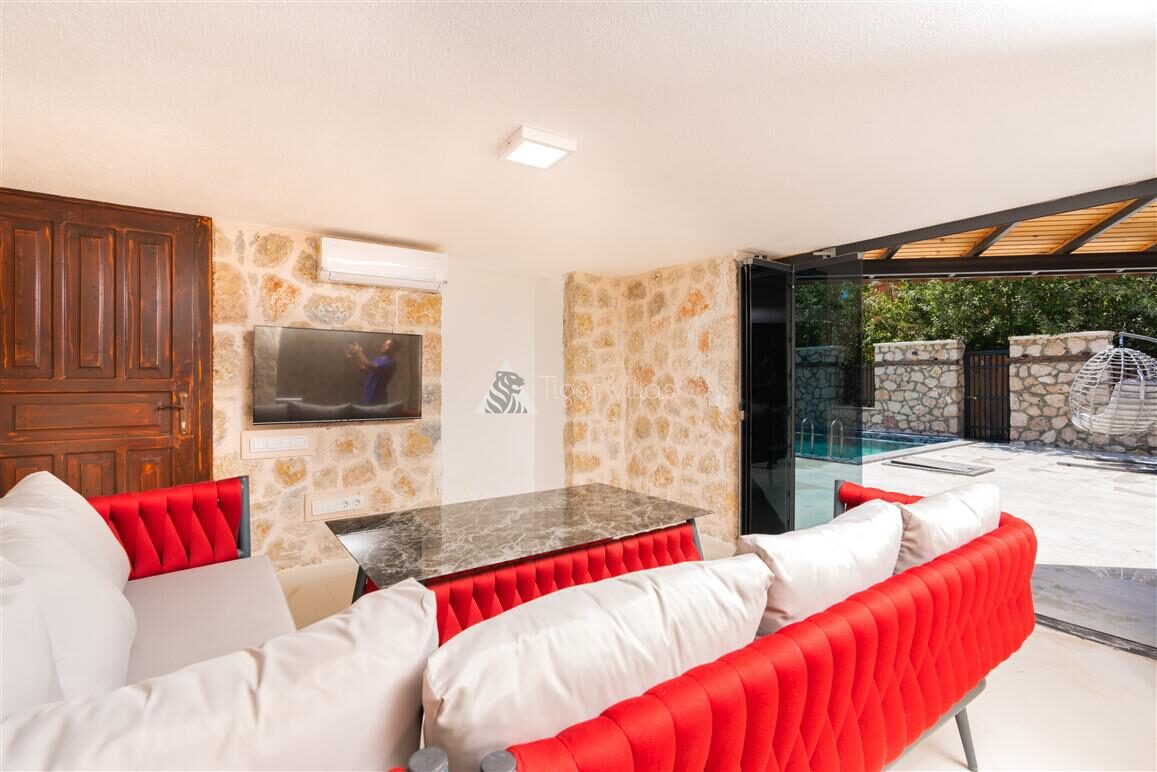 Villa Şah Bezirgan — 18