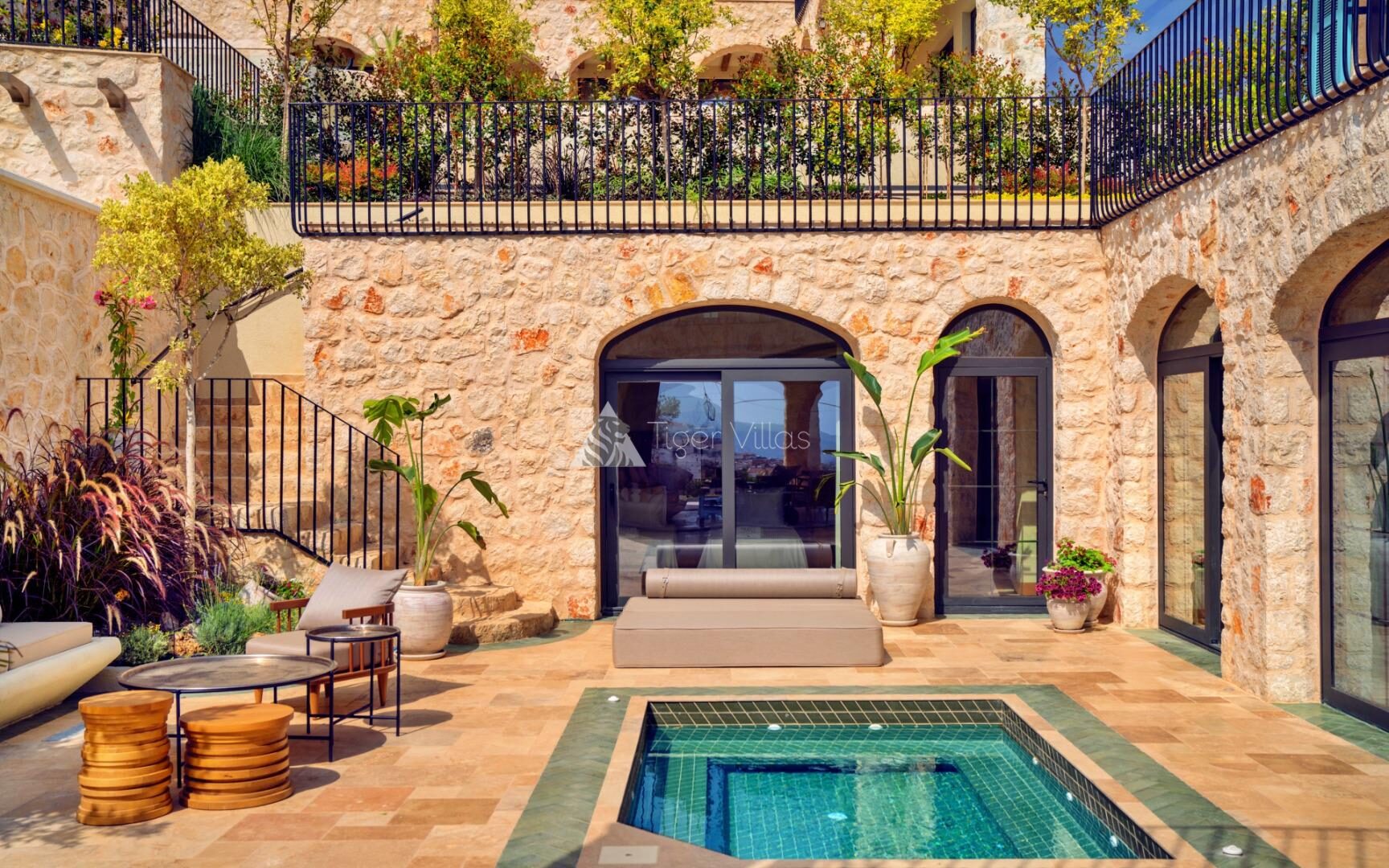 Villa Muses Thalia — 12