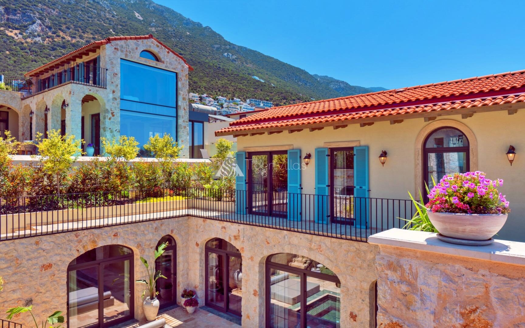 Villa Muses Thalia — 44