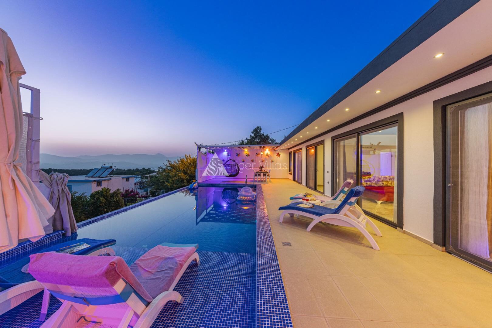 Villa Elsara — 4