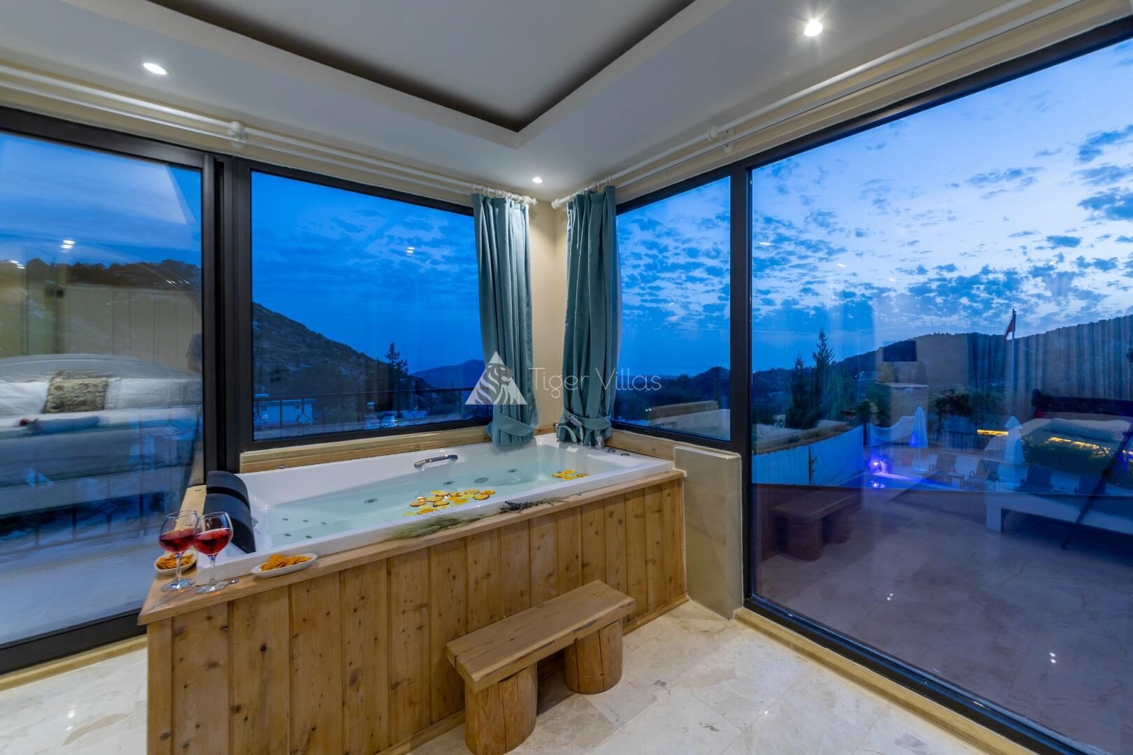 Villa Orpheus İslamlar — 77