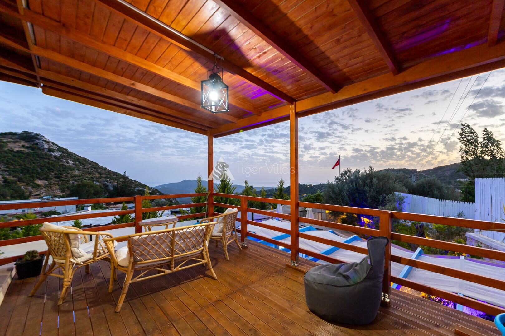 Villa Orpheus İslamlar — 82