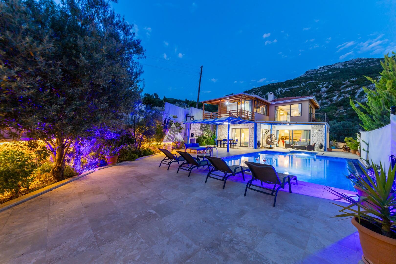 Villa Orpheus İslamlar — 84