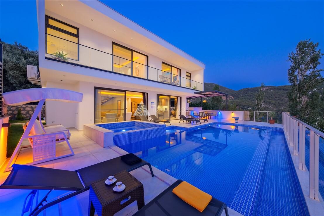 Villa Dolce Deluxe — 3