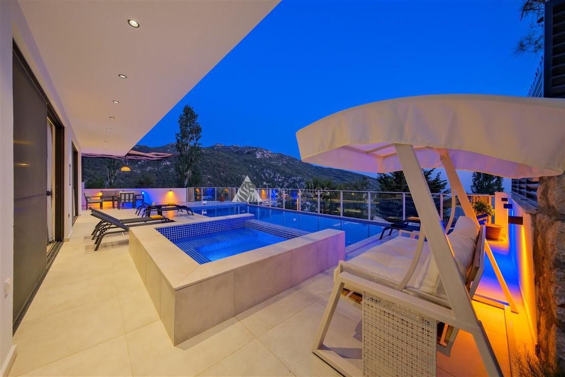 Villa Dolce Deluxe — 11