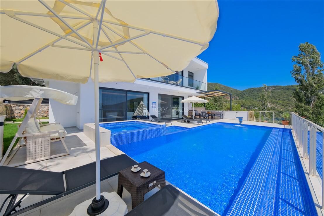 Villa Dolce Deluxe — 16