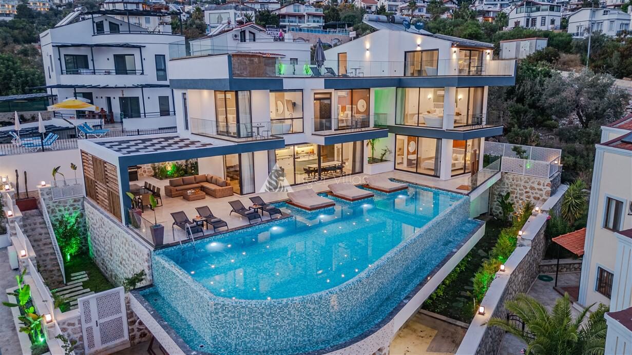 Villa Emporium — 1