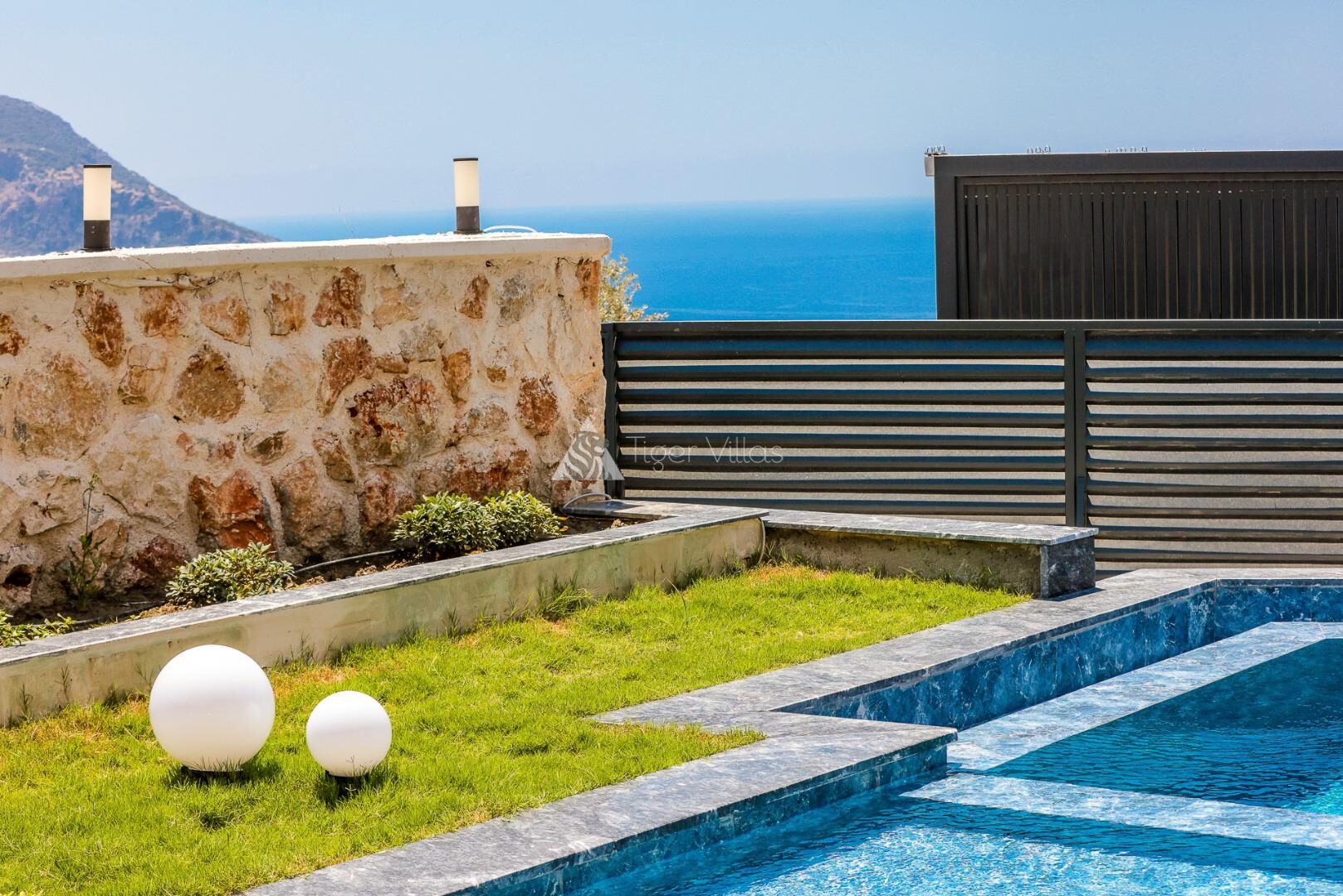 Villa Barlas — 22