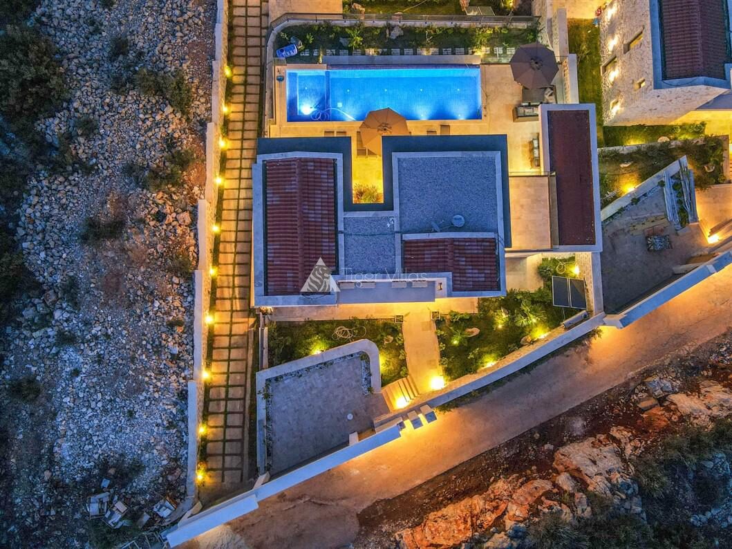 Villa Banu Exclusive — 66