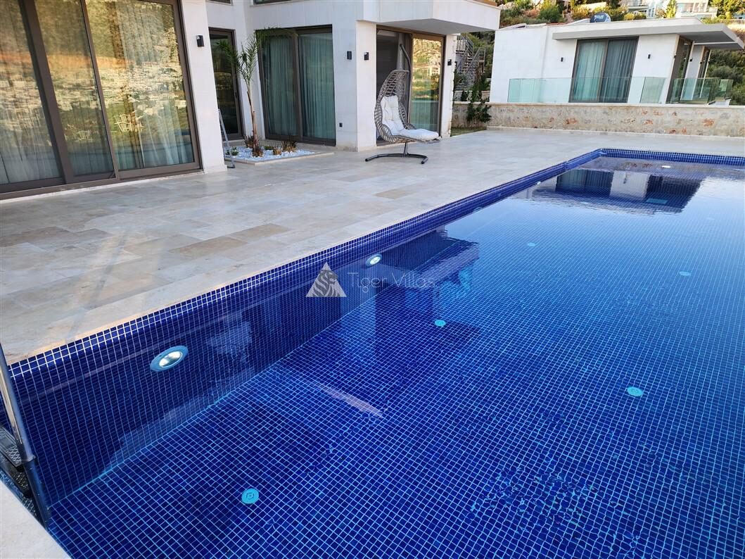 Villa Banu Exclusive — 143