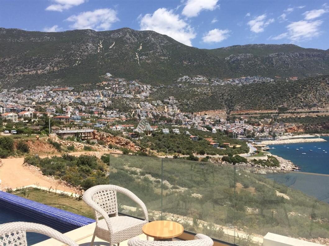 Villa Banu Exclusive — 166
