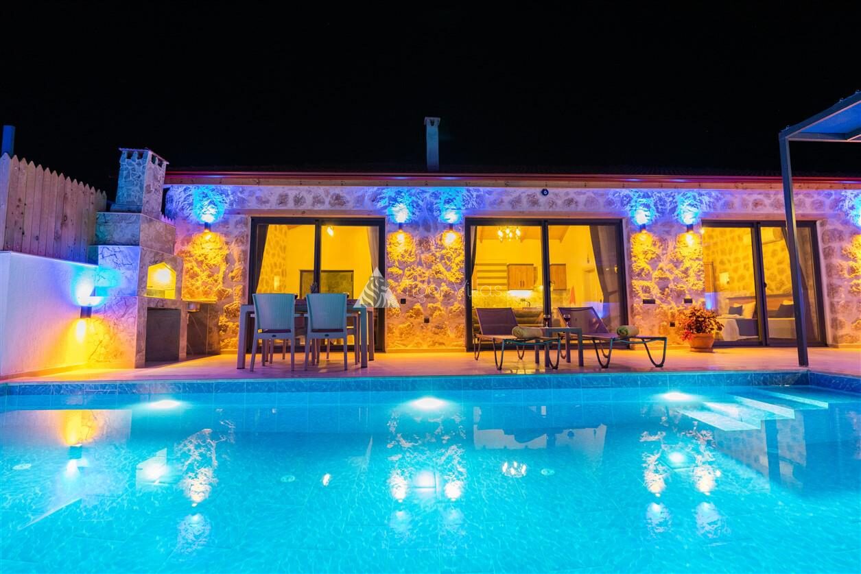 Villa Sultan Bezirgan — 28