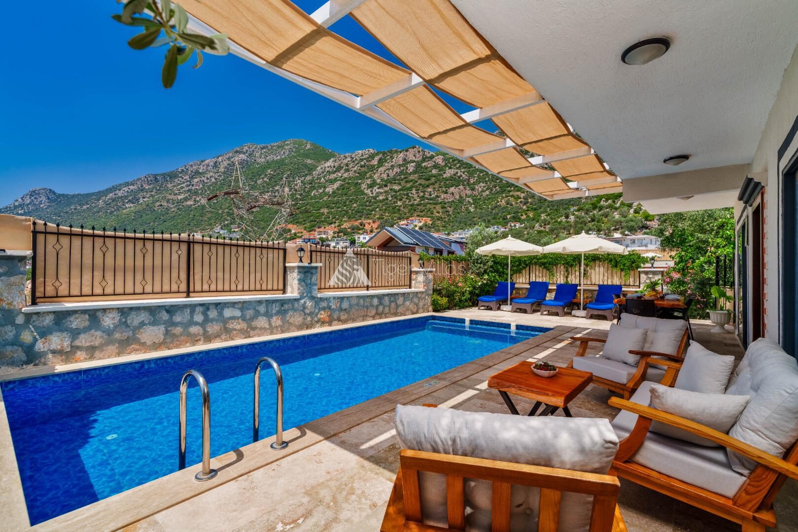 Villa Samyeli — 3