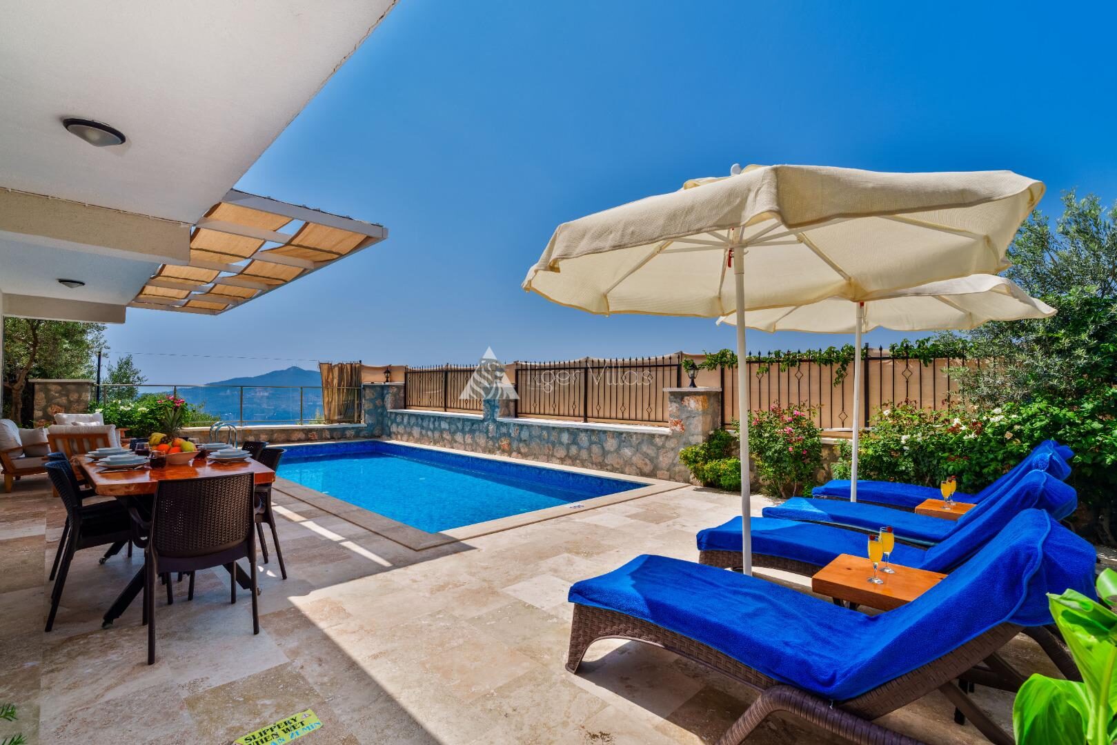 Villa Samyeli — 15