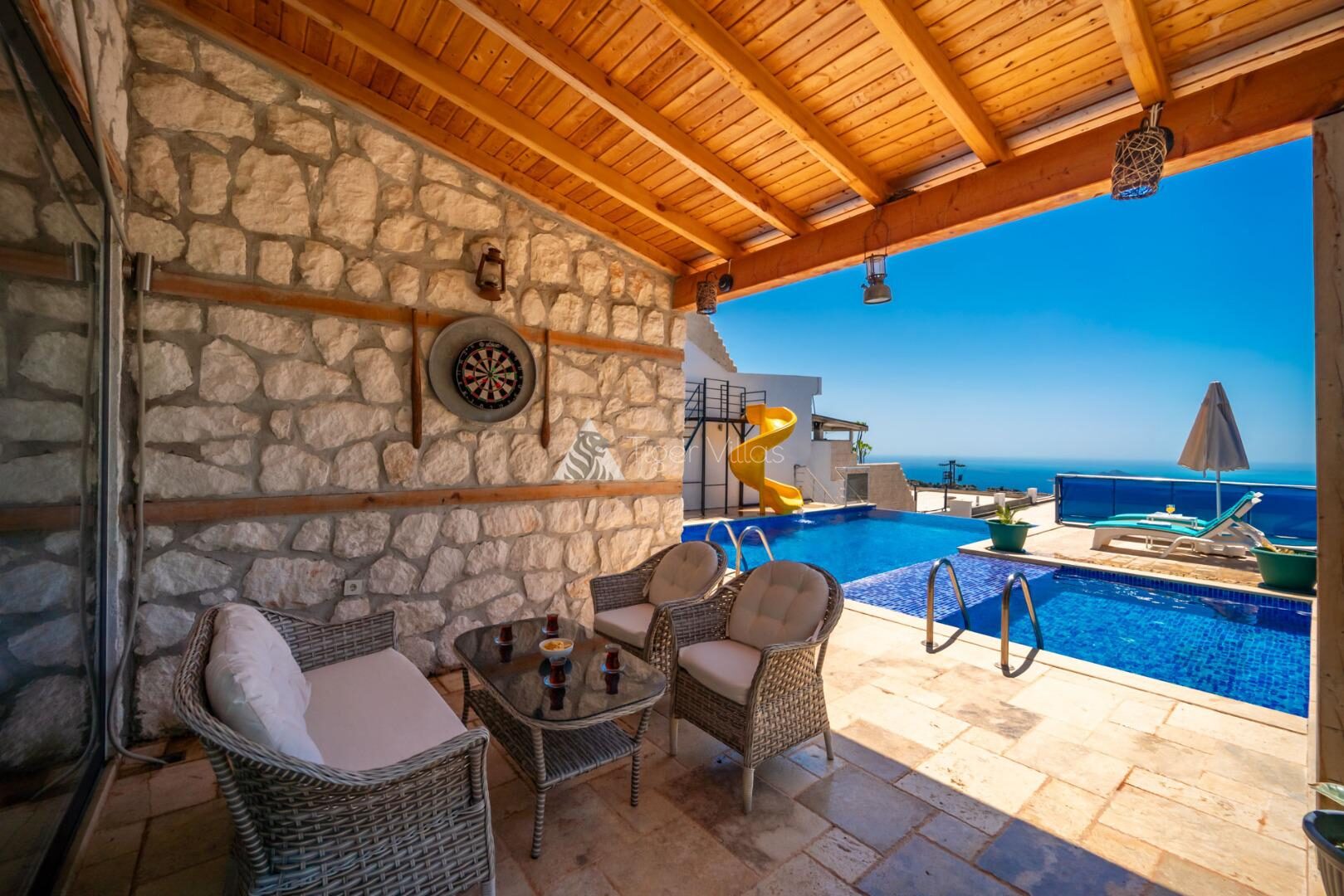 Villa Anahita — 18