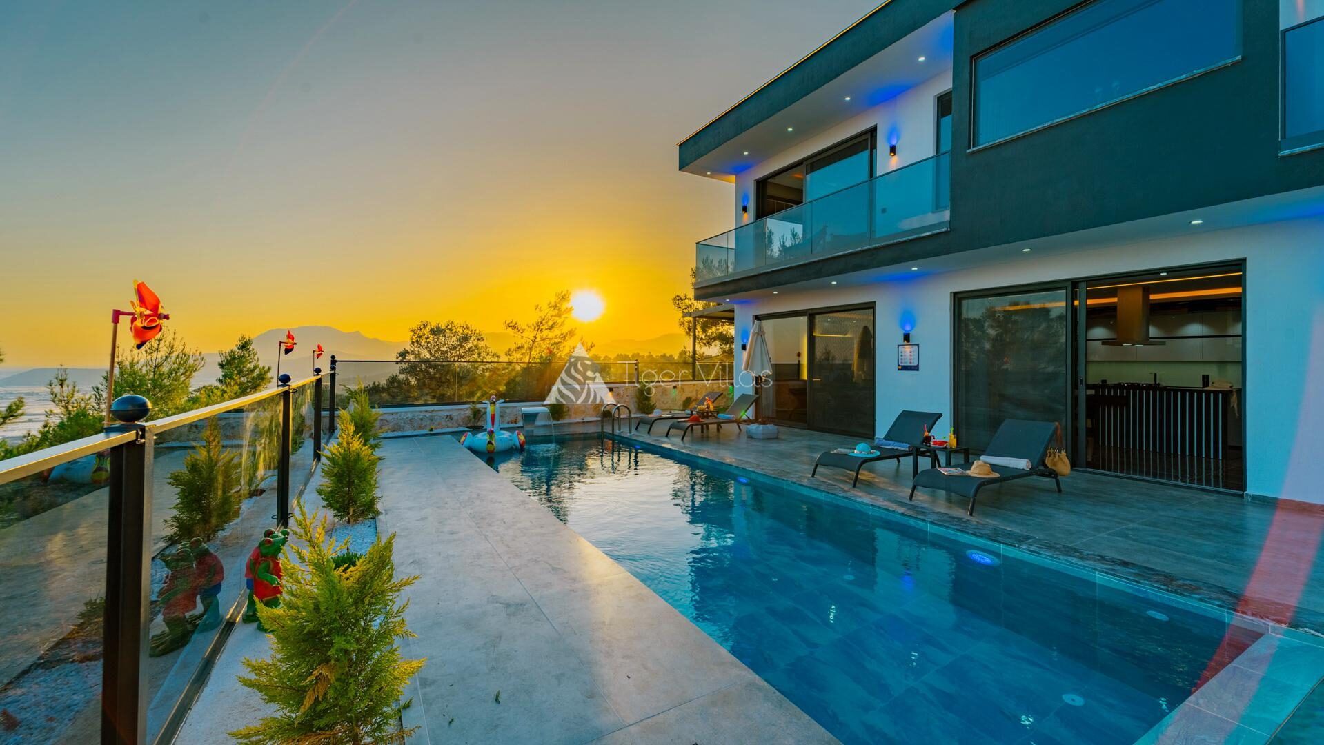 Villa Water Moon — 8