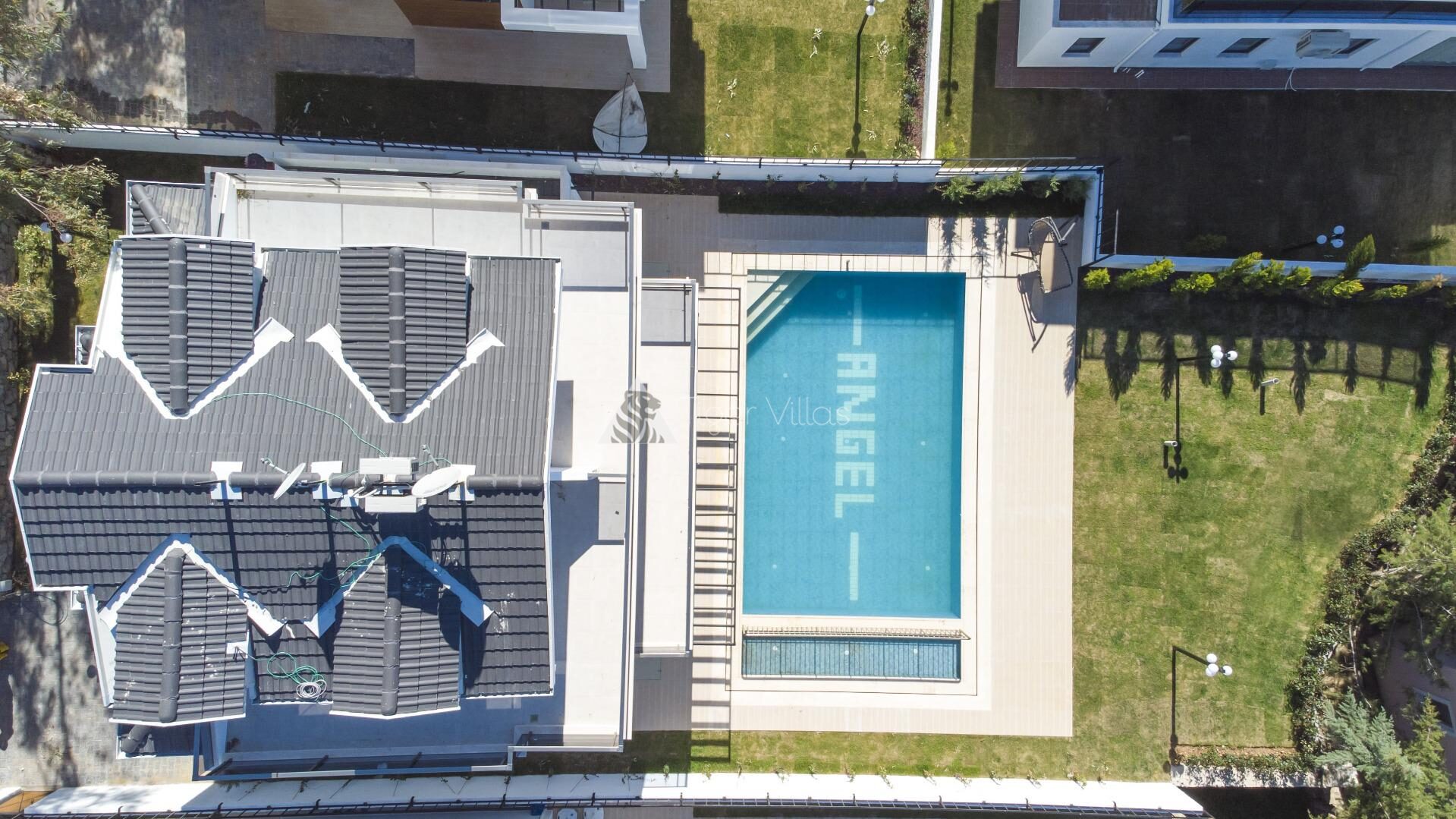 Villa Berzan — 10