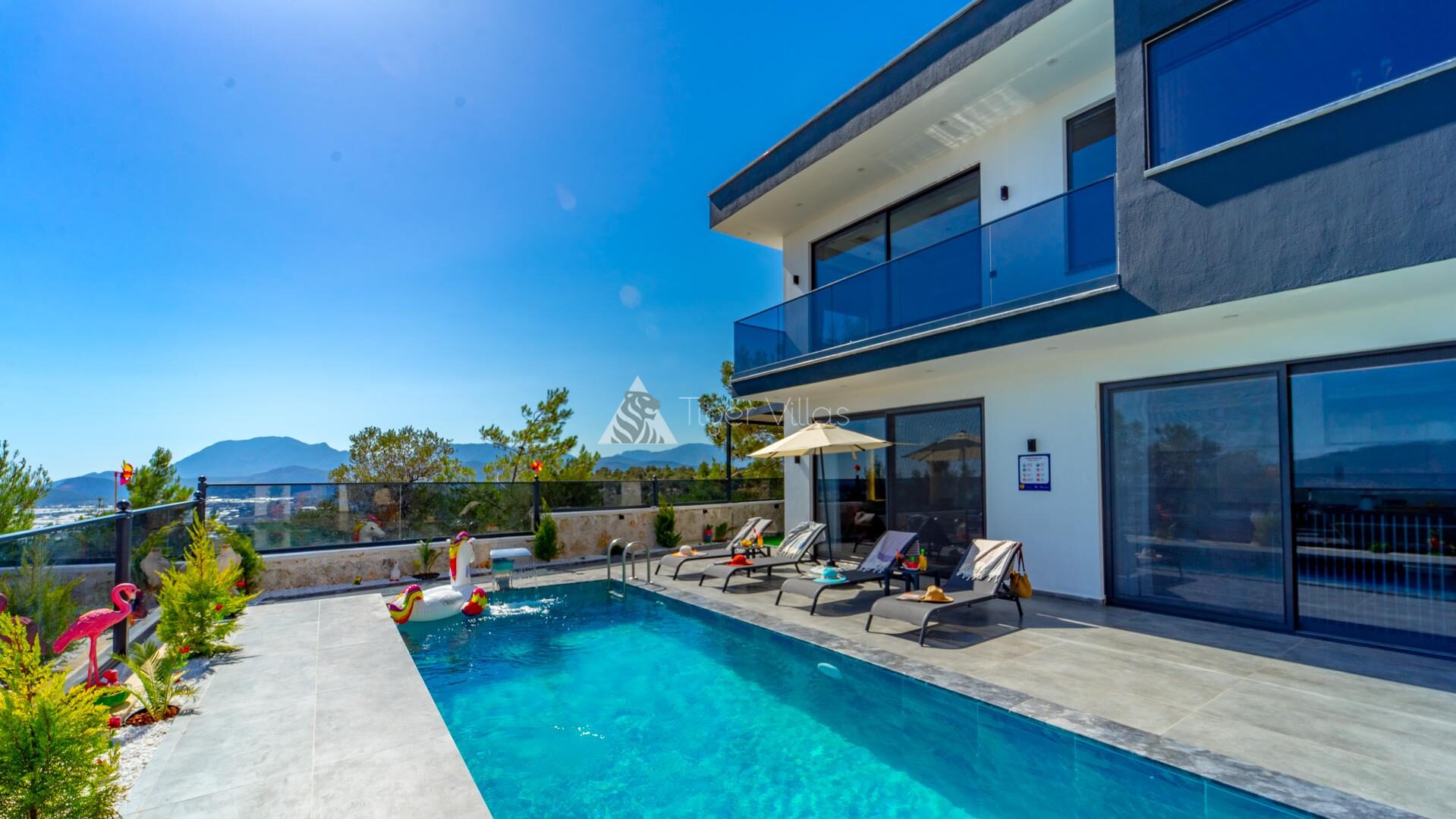Villa Water Moon — 21