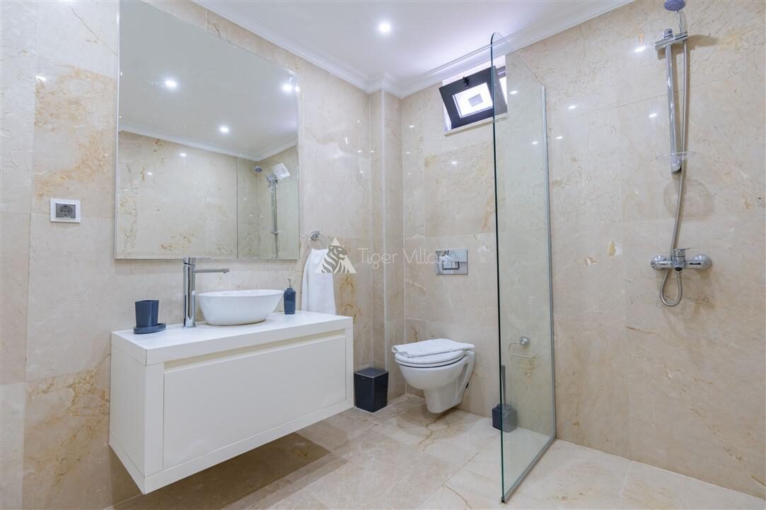 Villa City — 41