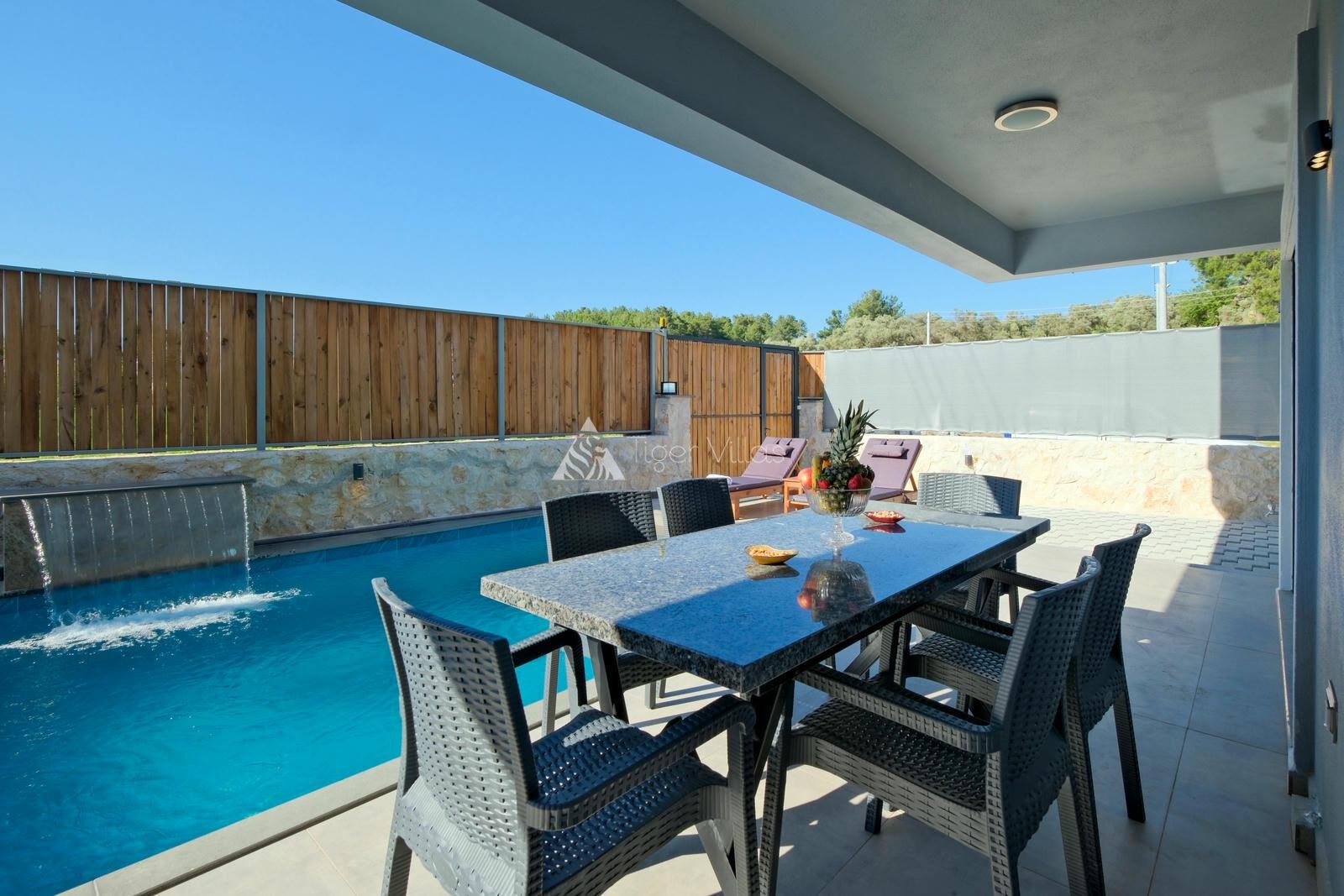 Villa White 1 — 5